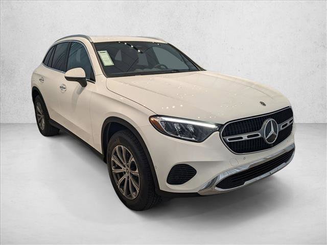 Certified 2025 Mercedes-Benz GLC 300 4MATIC image 6
