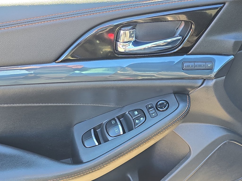 Used 2022 Nissan Maxima SR w/ Sport Mat Group image 11