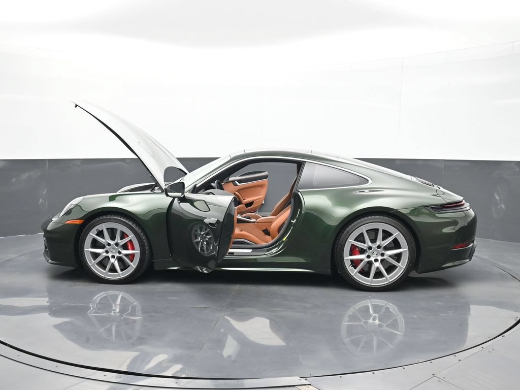 Certified 2026 Porsche 911 Carrera 4S AWD/4WD image 28