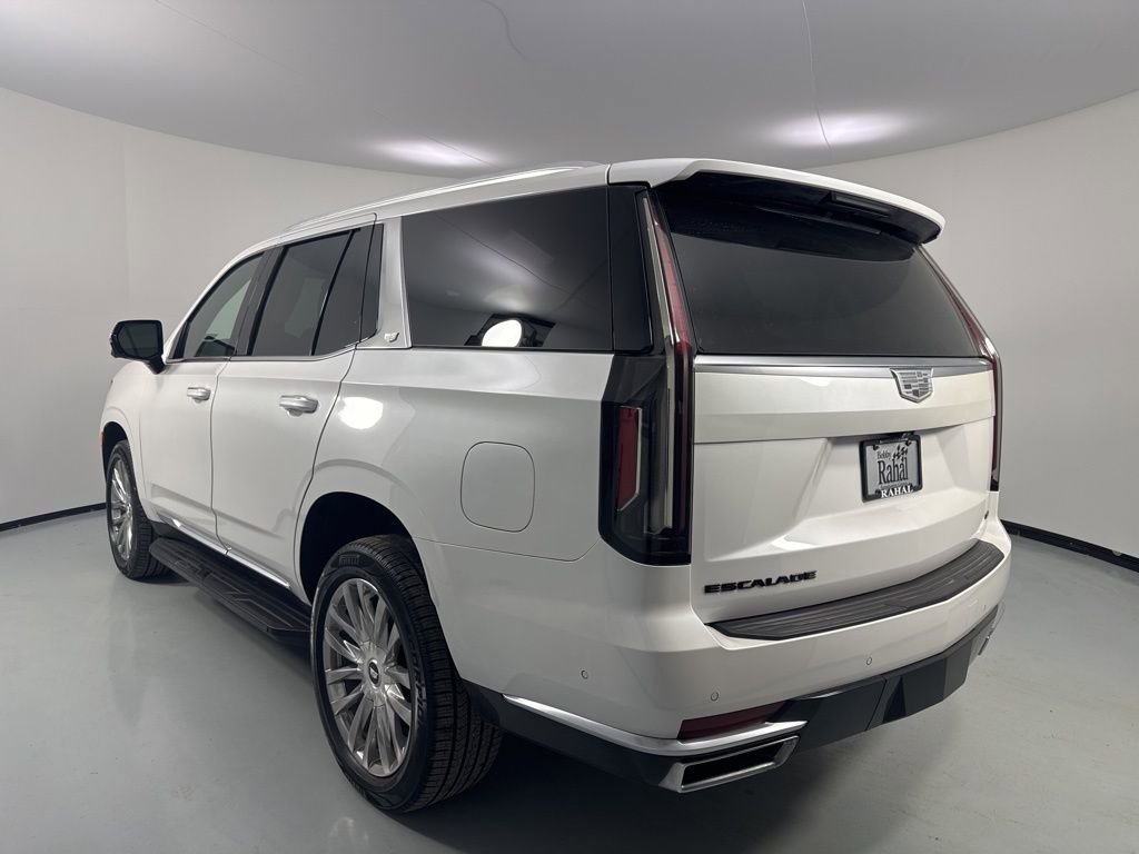 Used 2021 Cadillac Escalade Premium Luxury w/ Performance Package image 5
