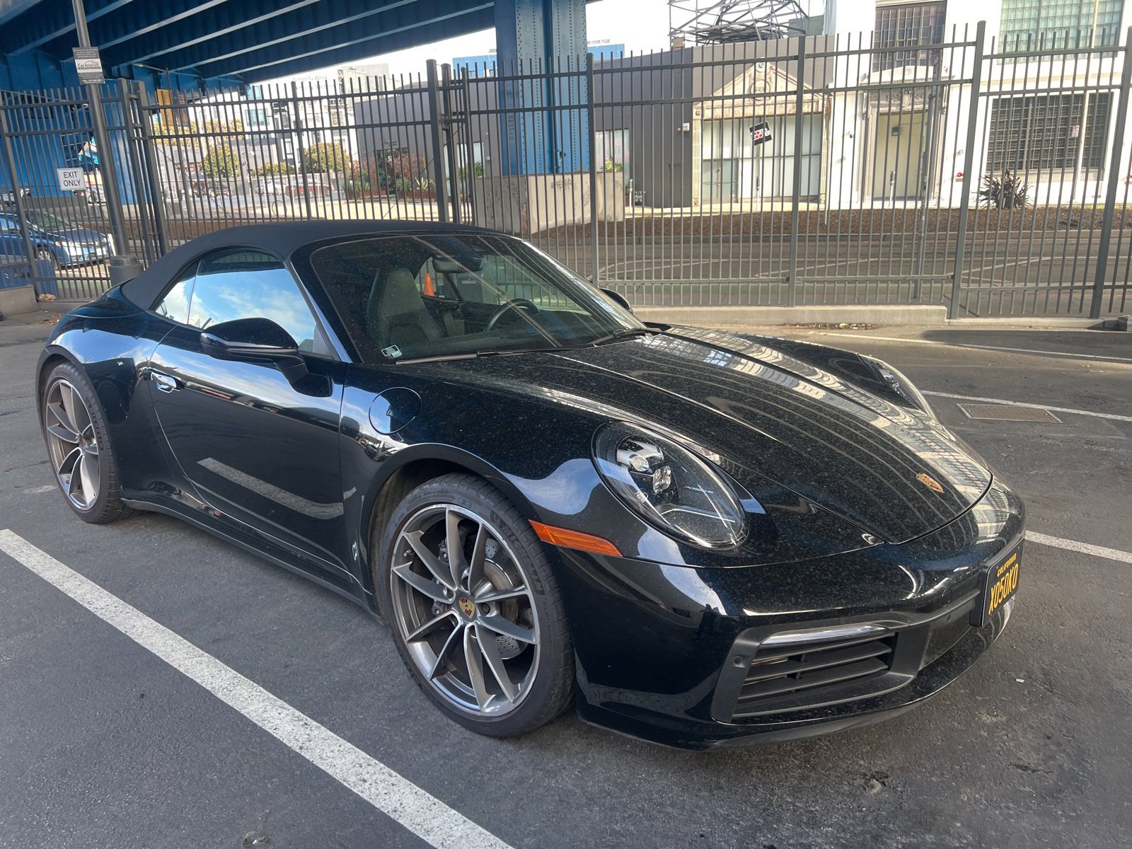 Used 2021 Porsche 911 Carrera image 4