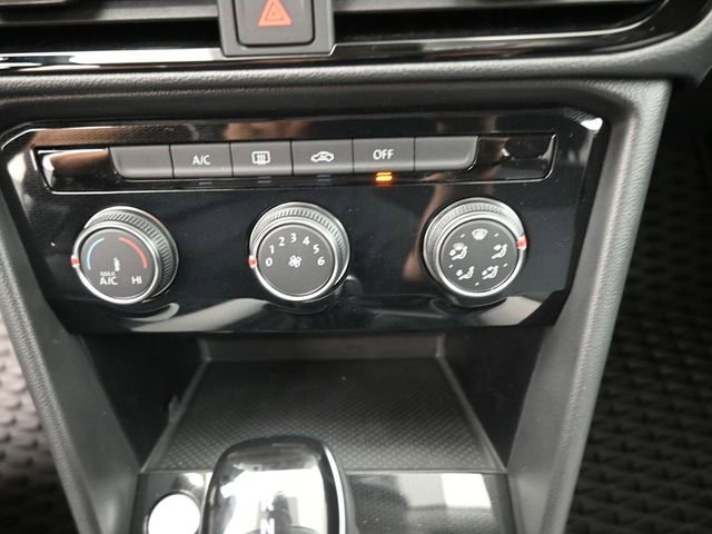 New 2026 Volkswagen Taos S image 9