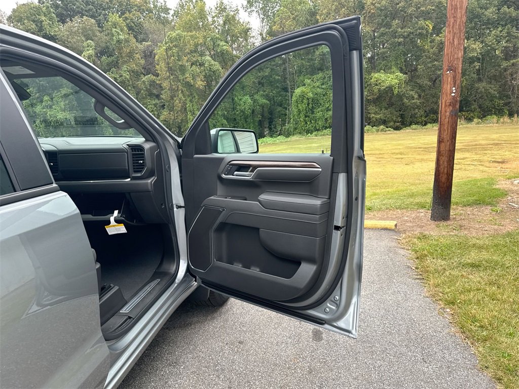 New 2026 Chevrolet Silverado 1500 LT image 31