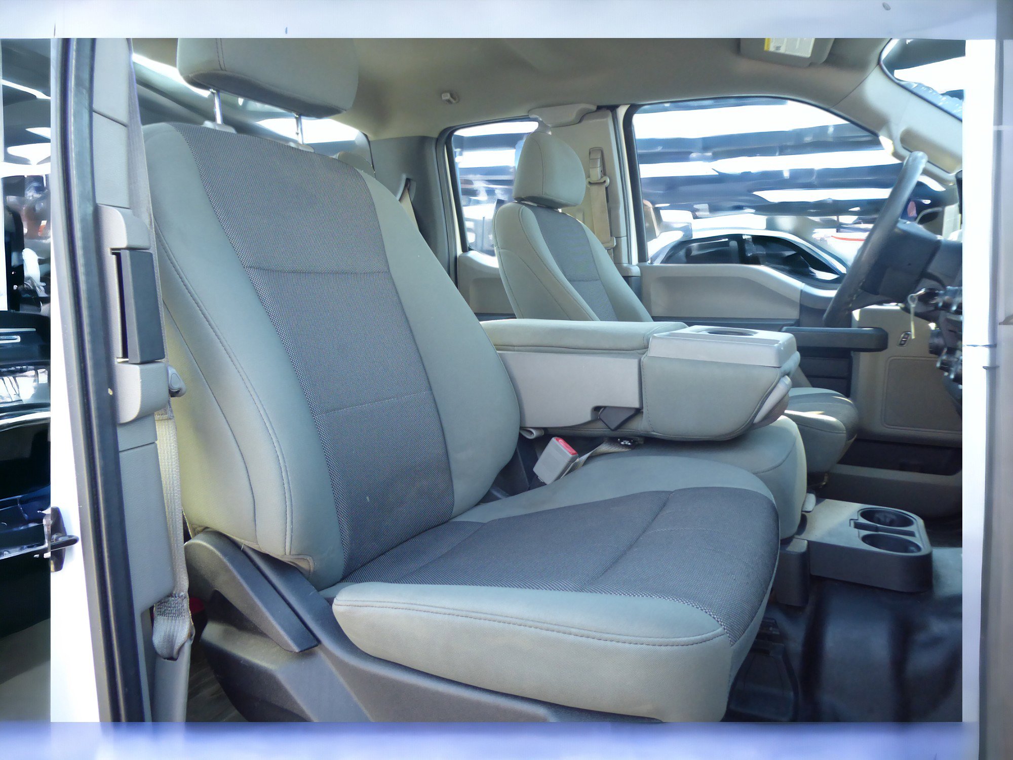 Used 2018 Ford F150 XL w/ Equipment Group 101A Mid image 15