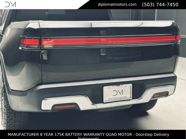 Used 2022 Rivian R1T Adventure AWD/4WD image 16