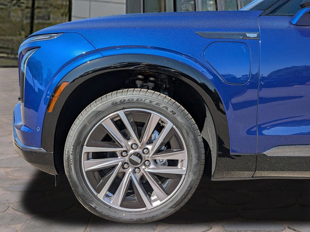 New 2026 Cadillac Vistiq Sport AWD/4WD image 8