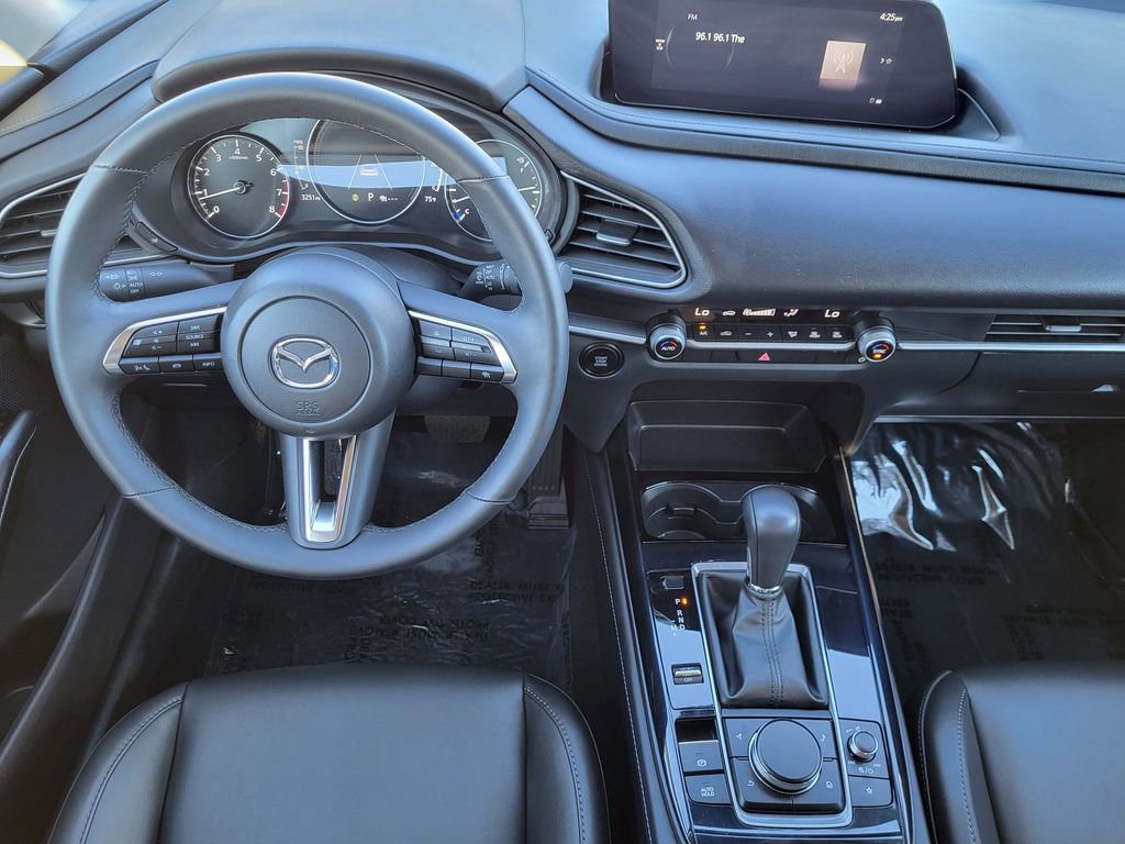 Used 2025 MAZDA CX-30 AWD 2.5 S w/ Select Sport Pkg image 2