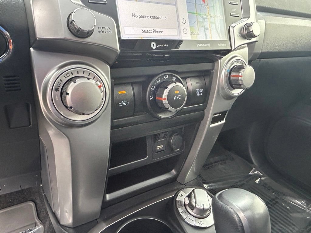 Used 2021 Toyota 4Runner SR5 Premium w/ Moonroof Package AWD/4WD image 37