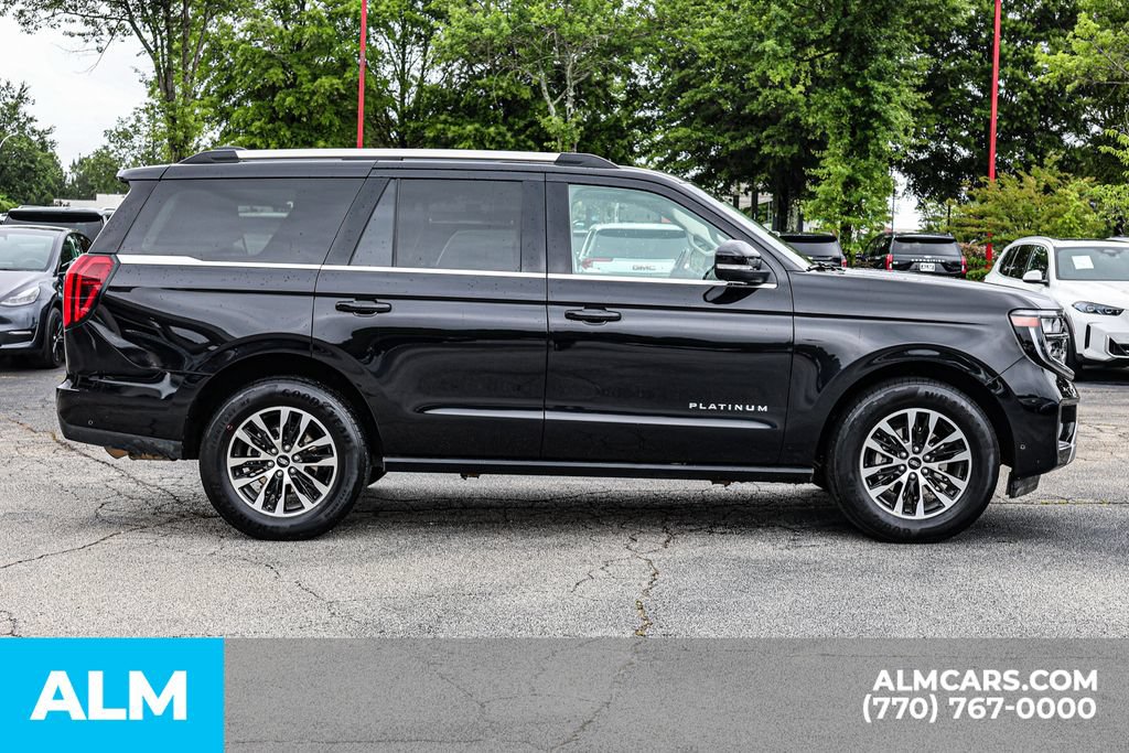 Used 2025 Ford Expedition Platinum AWD/4WD image 9