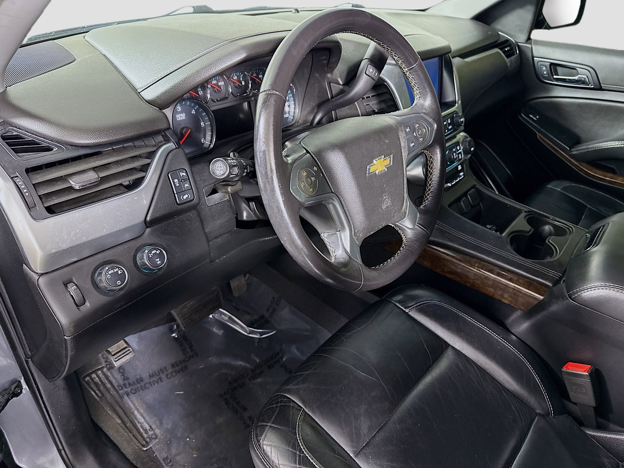 Used 2019 Chevrolet Suburban LT image 21