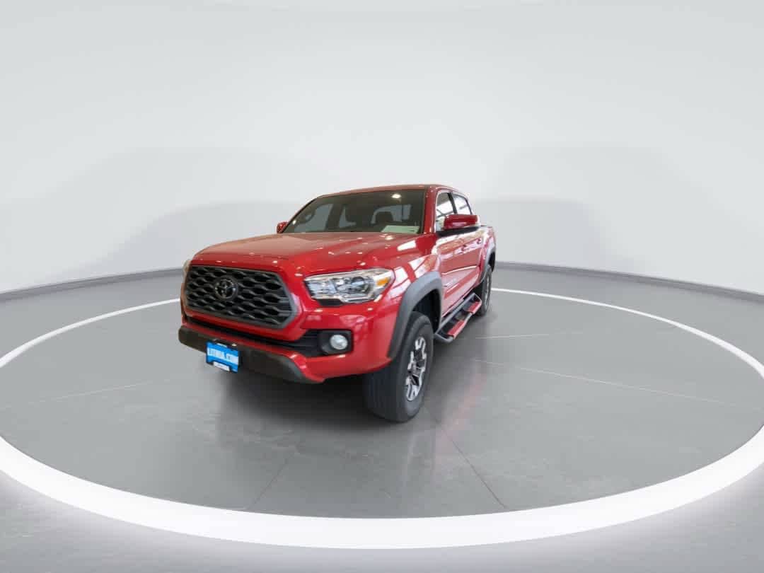 Certified 2021 Toyota Tacoma TRD Off-Road w/ Technology Package AWD/4WD image 4