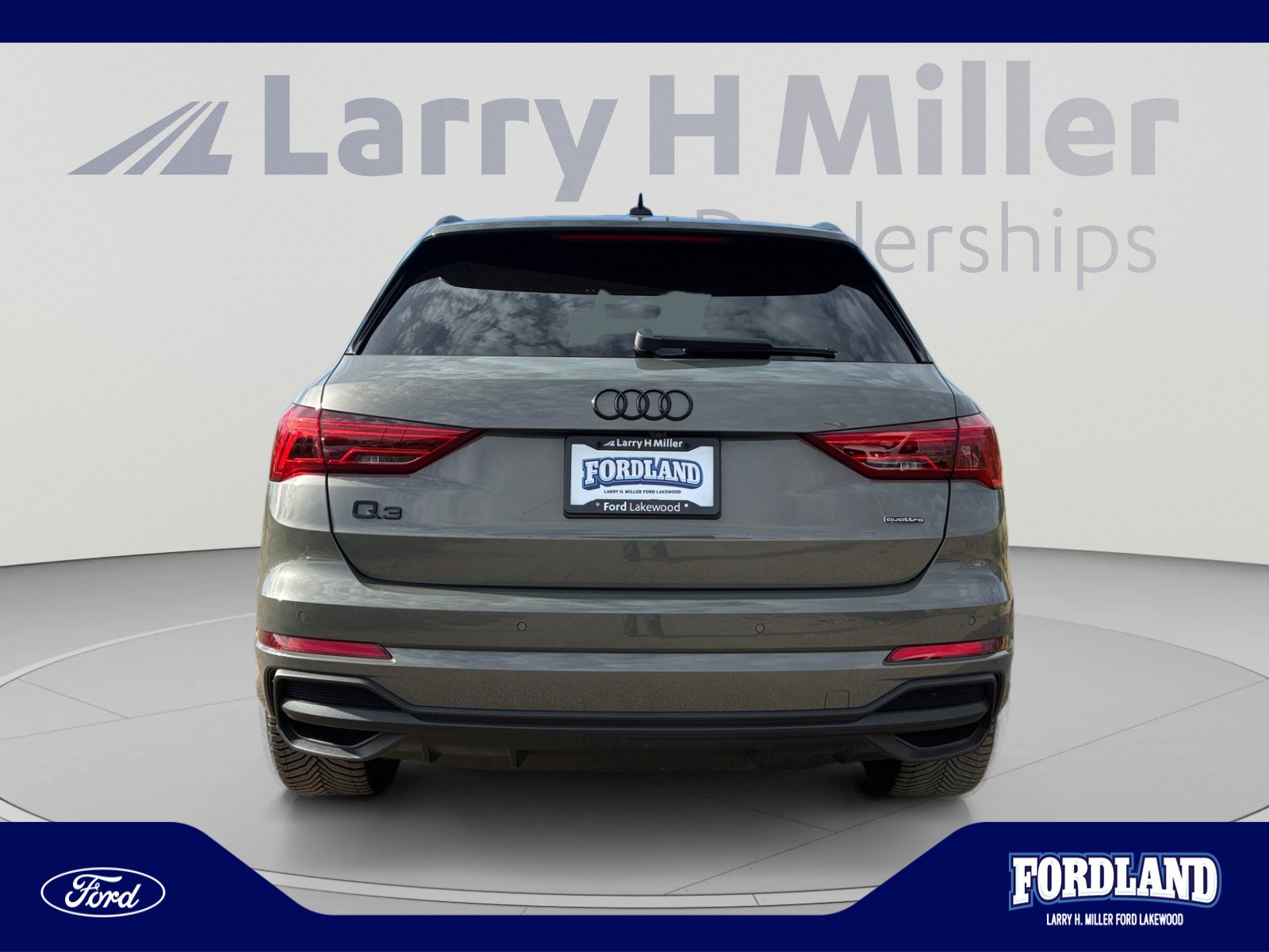 Used 2024 Audi Q3 2.0T Premium Plus AWD/4WD image 4