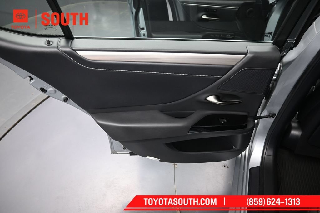 Used 2023 Lexus ES 300h F Sport w/ Accessory Package (Z1) FWD image 29