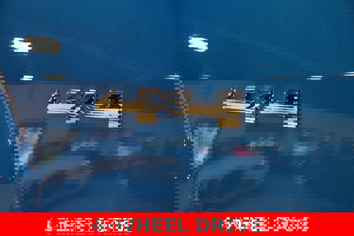 Used 2022 GMC Canyon Elevation w/ Trailering Package image 16