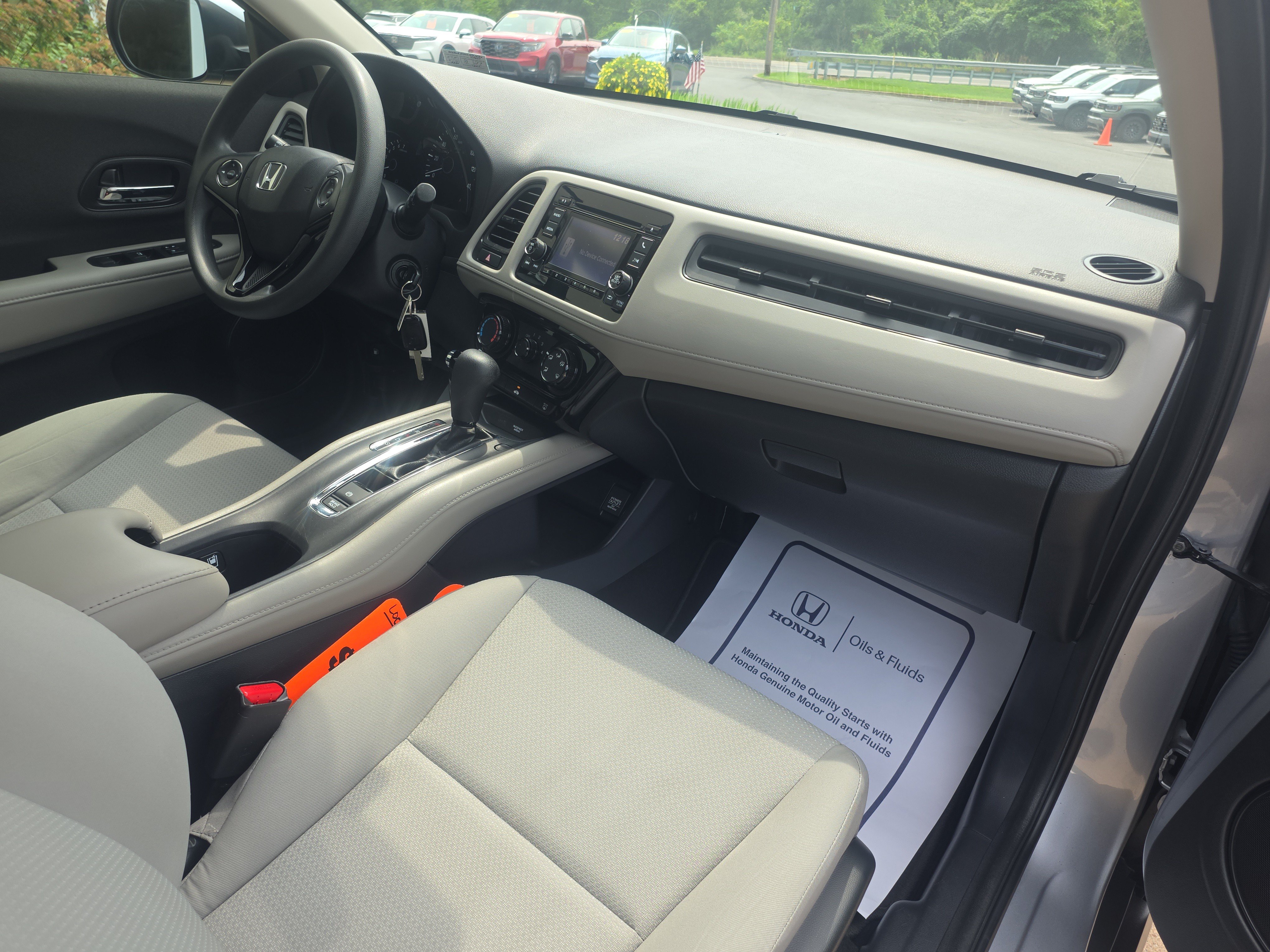 Used 2020 Honda HR-V LX image 12