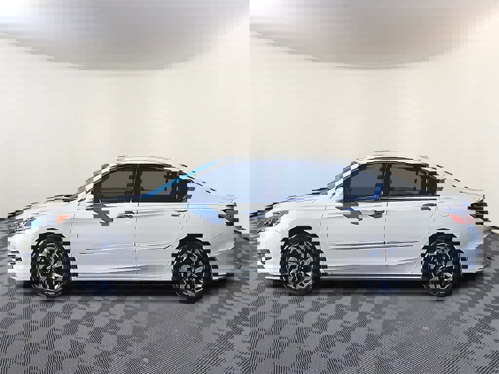 Used 2016 Honda Accord EX-L image 6