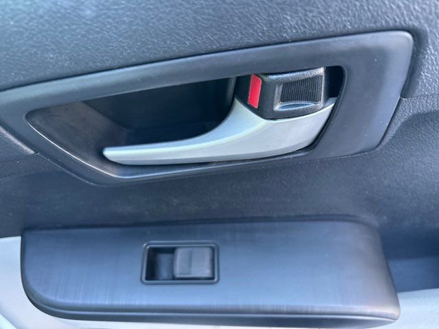 Used 2014 Toyota Camry LE image 47