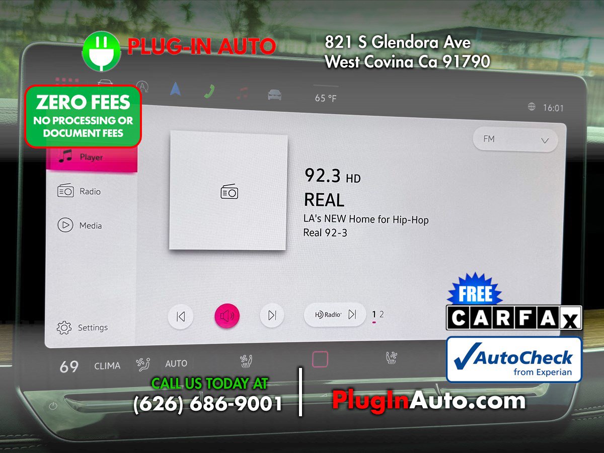 Used 2026 Volkswagen Tiguan SEL R-Line AWD/4WD image 29