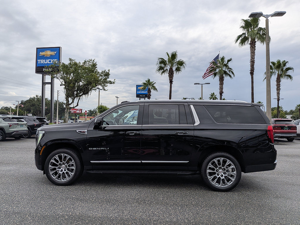Certified 2025 GMC Yukon XL Denali AWD/4WD image 6
