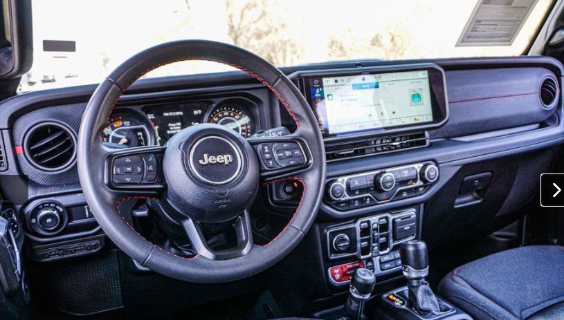 Used 2024 Jeep Wrangler Unlimited Rubicon AWD/4WD image 10