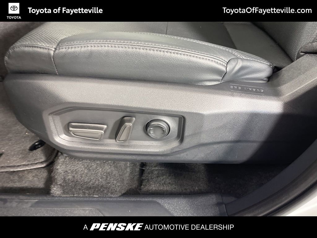 Certified 2025 Toyota Tundra Limited w/ Power Package AWD/4WD image 23