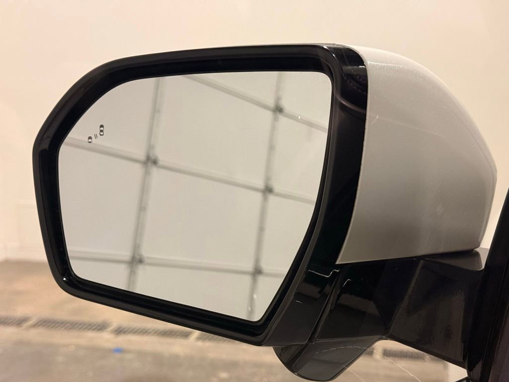 Used 2022 Ford Expedition XLT image 13