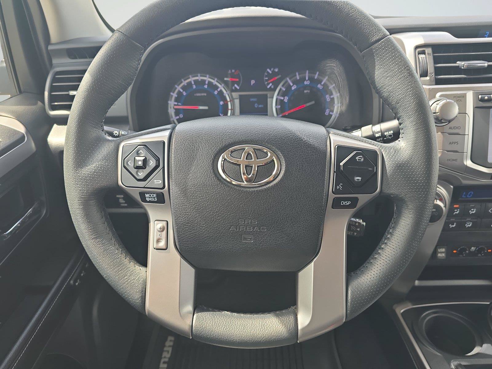 Used 2017 Toyota 4Runner Limited AWD/4WD image 10