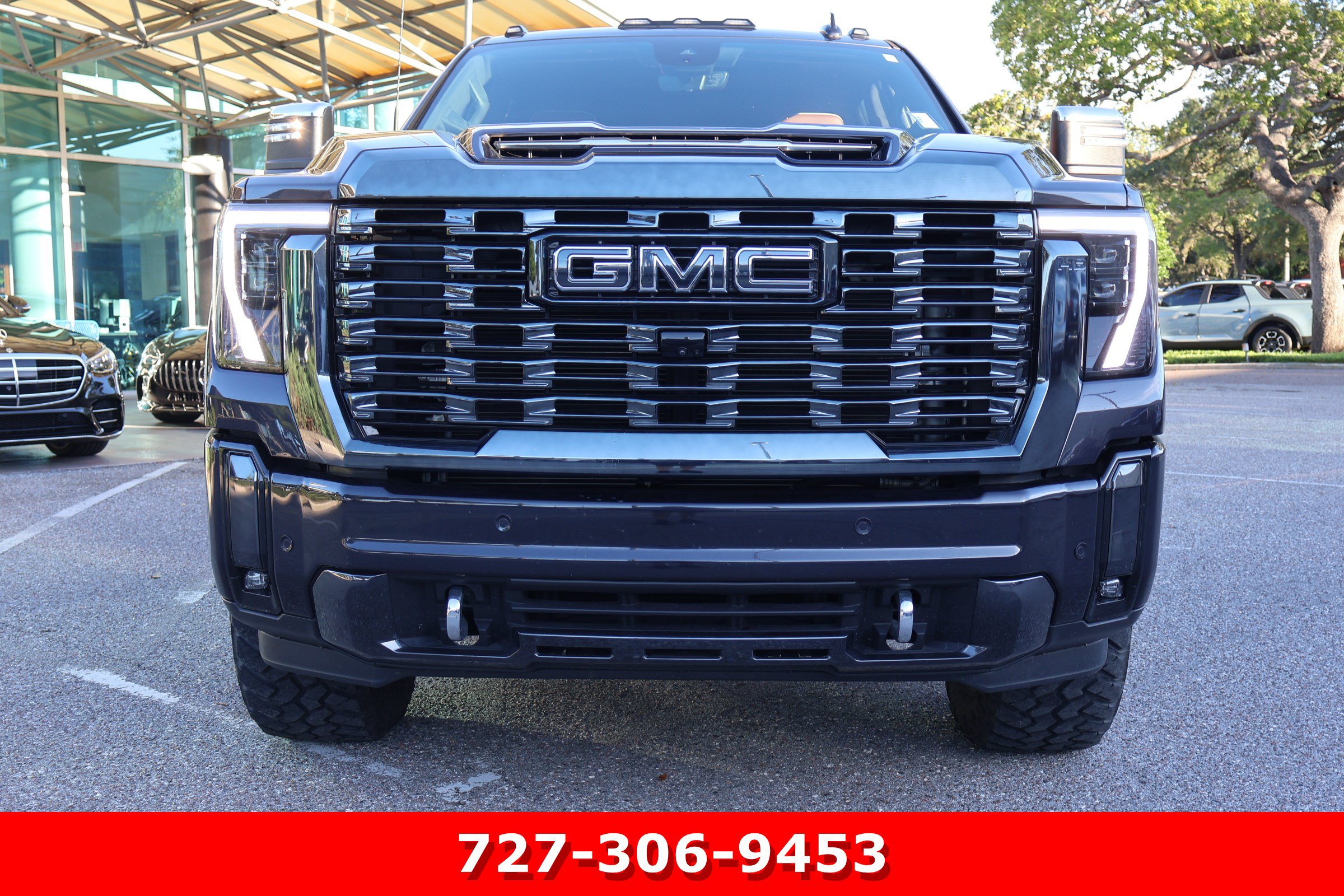 Used 2024 GMC Sierra 2500 Denali Ultimate w/ Max Trailering Package AWD/4WD image 12
