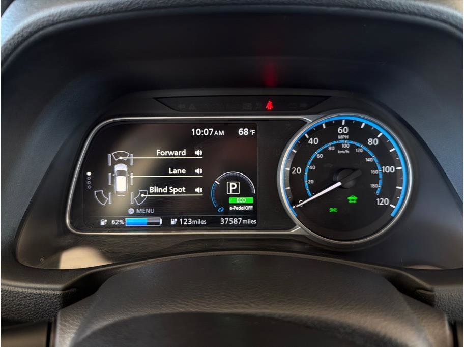 Used 2020 Nissan Leaf S Plus image 16