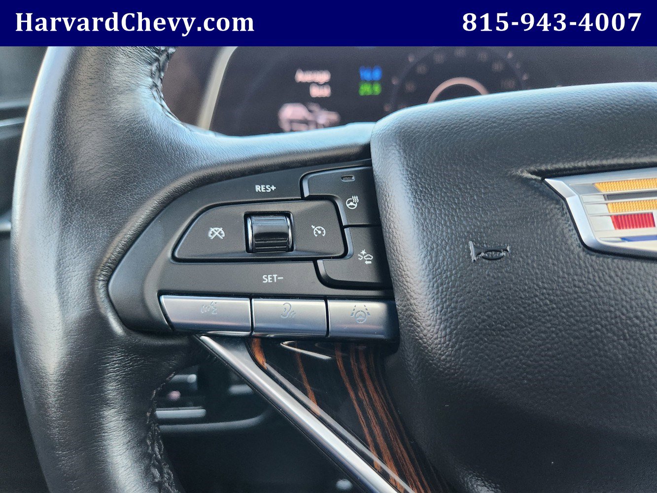 Used 2024 Cadillac Escalade ESV Premium Luxury w/ Performance Package image 21