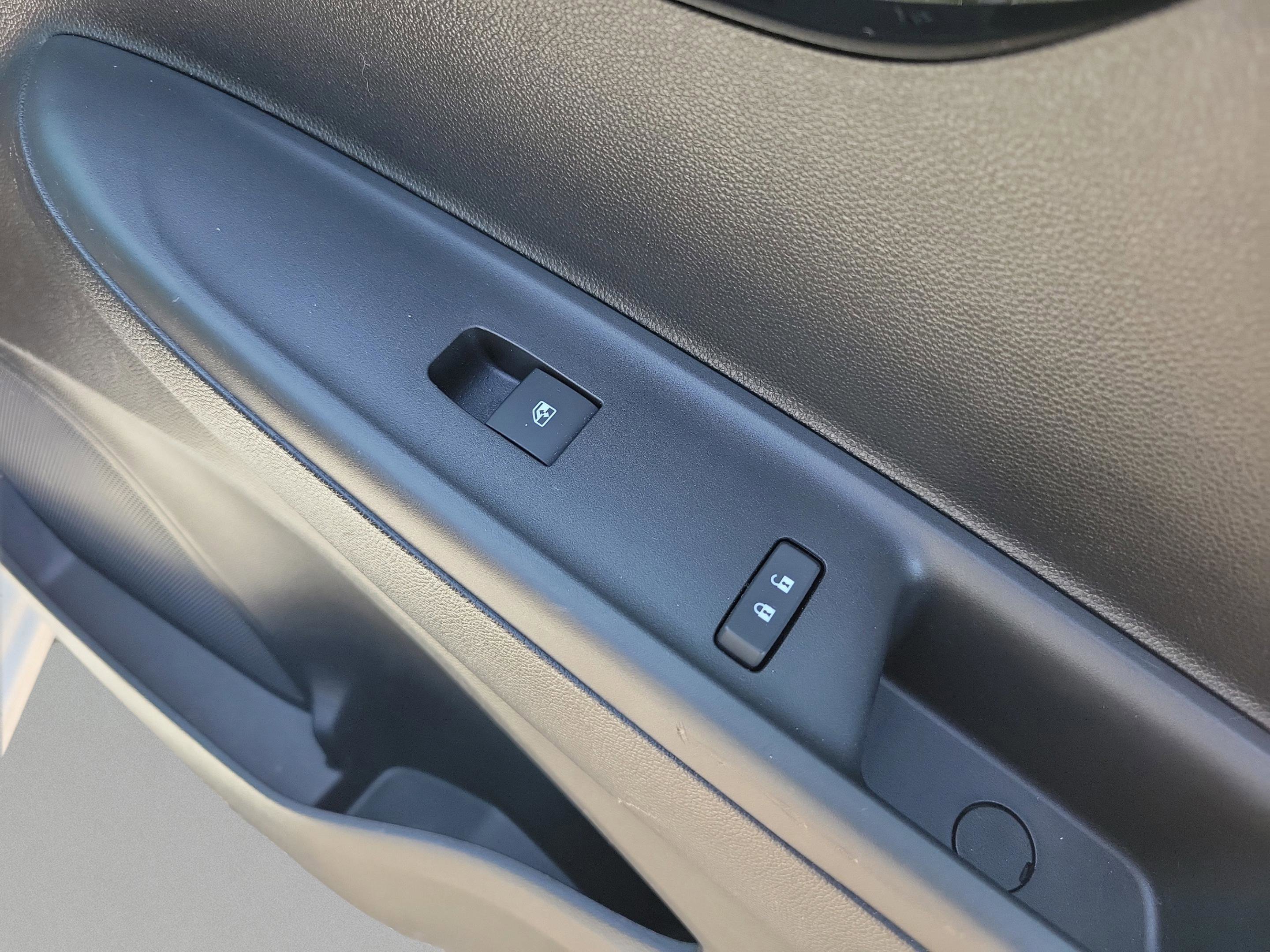 Used 2020 Chevrolet Spark LT FWD image 17