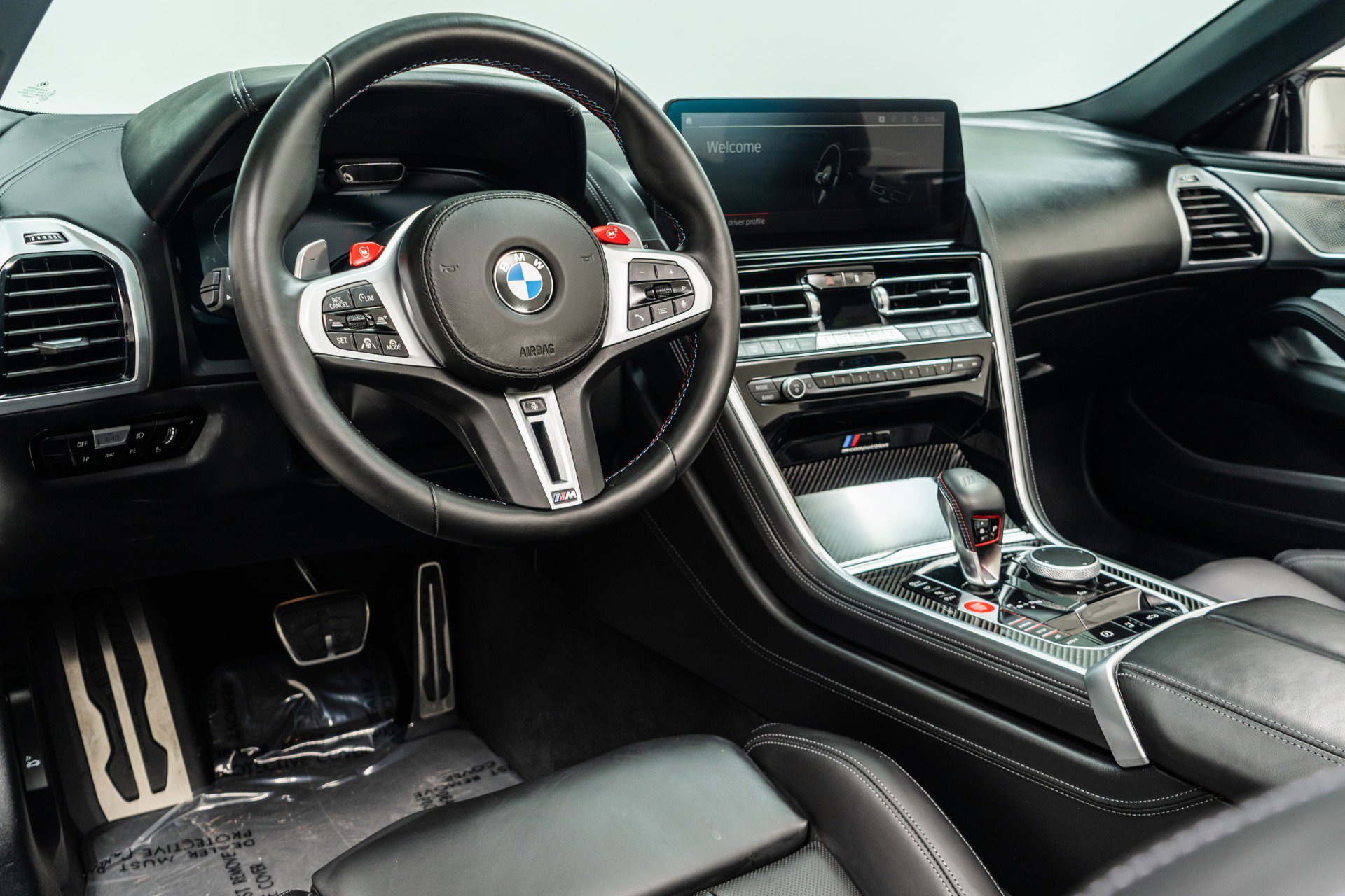 Used 2025 BMW M8 Competition AWD/4WD image 13