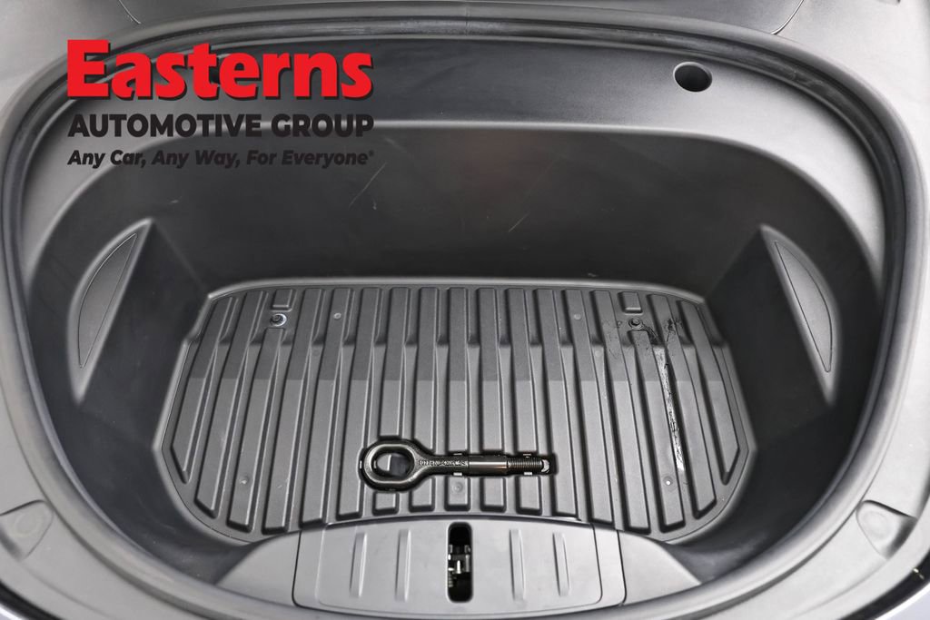 Used 2023 Tesla Model 3 Standard Range image 7