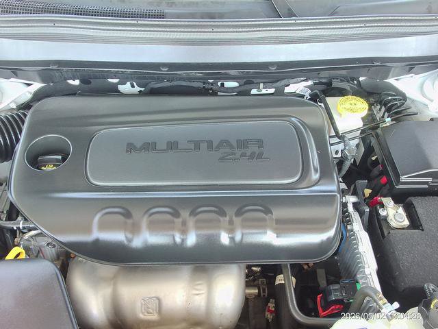 Used 2021 Jeep Cherokee Latitude Plus AWD/4WD image 9