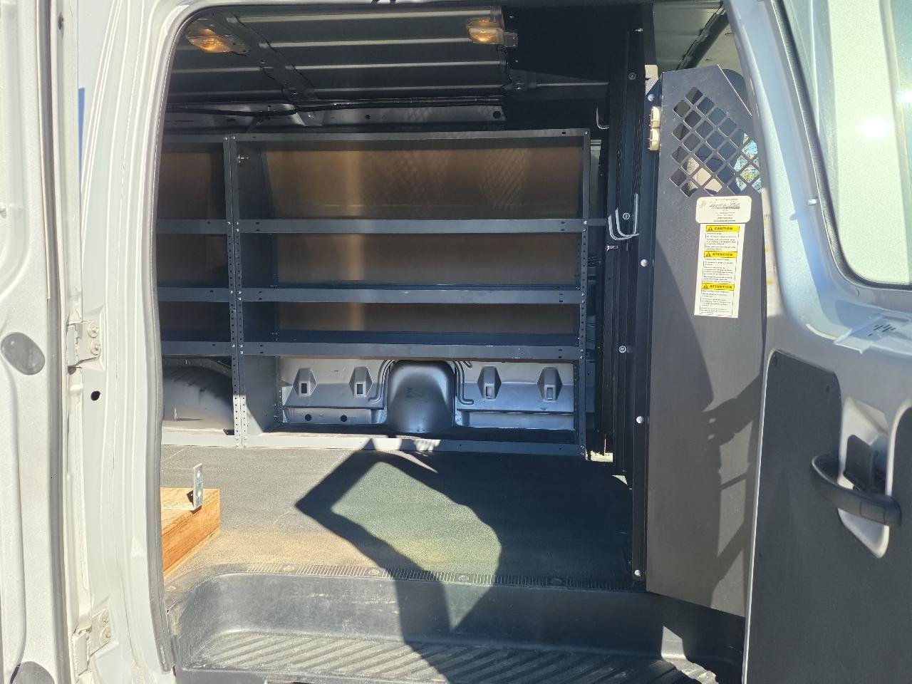 Used 2012 Ford E-250 and Econoline 250 w/ PWR Group RWD image 15