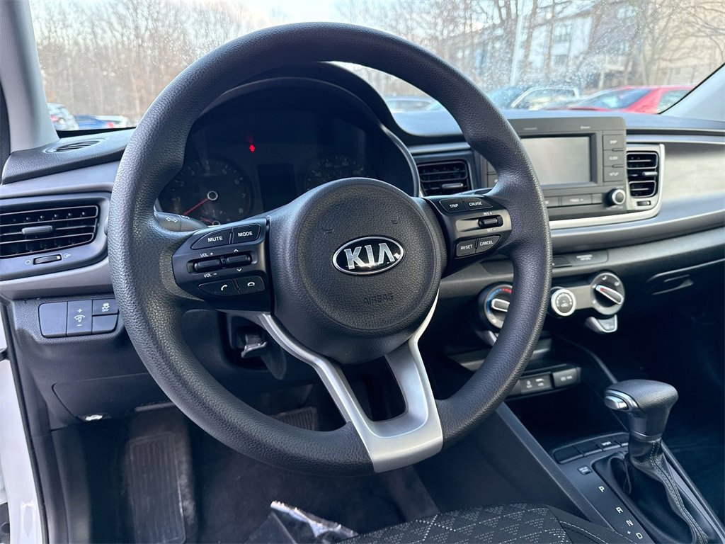 Used 2018 Kia Rio S image 11