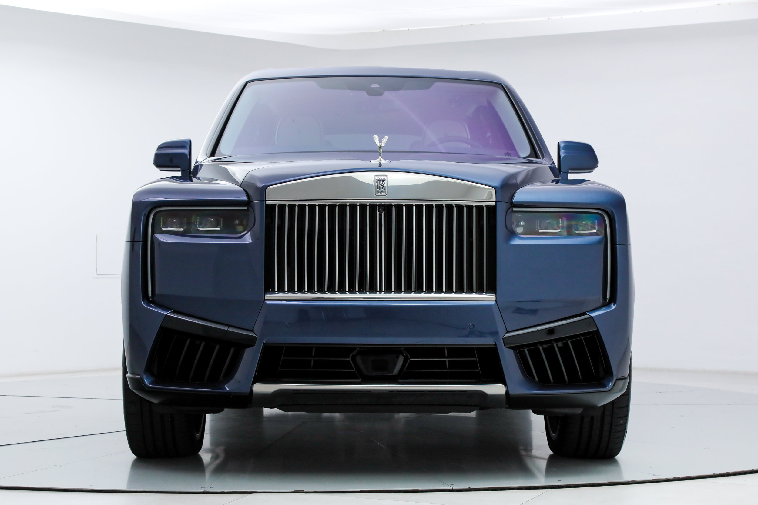 Used 2026 Rolls-Royce Cullinan AWD/4WD image 8