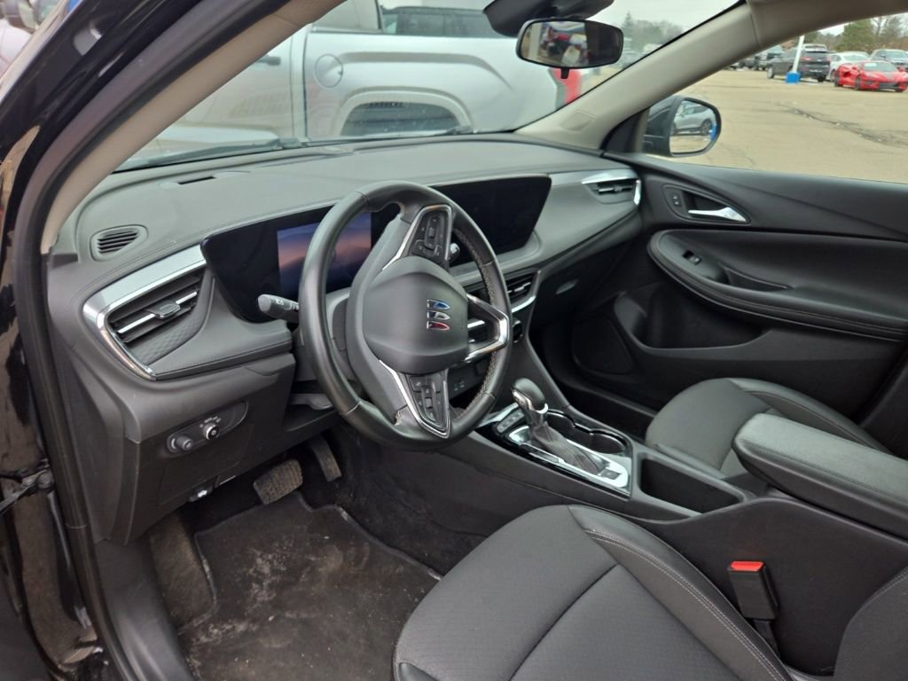 Certified 2025 Buick Encore GX Preferred image 12