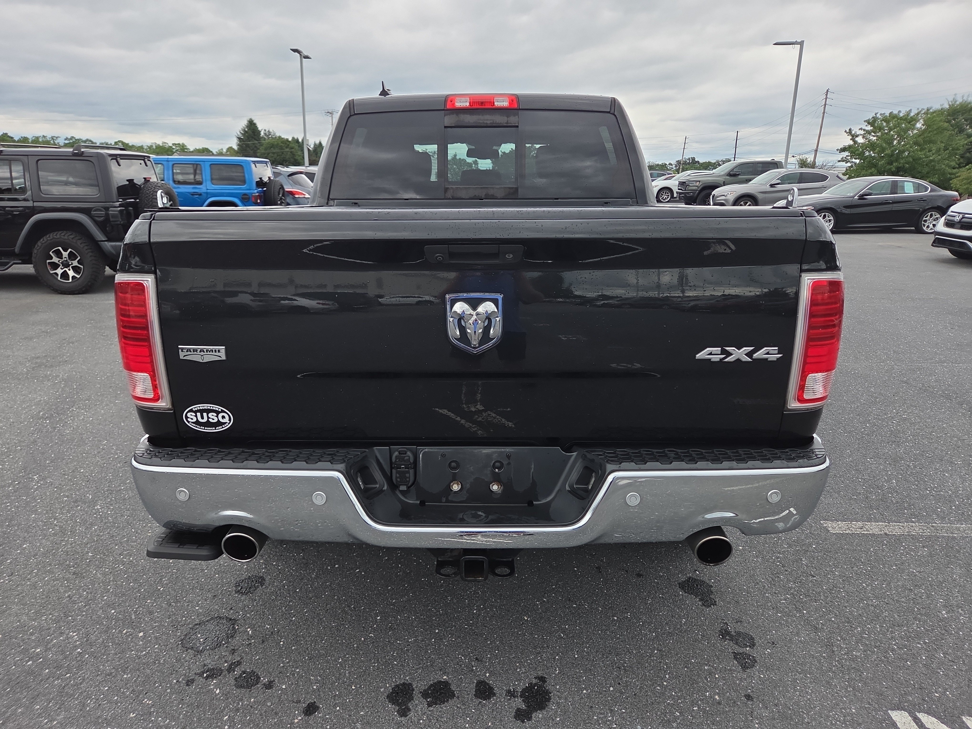 Used 2017 RAM 1500 Laramie w/ Convenience Group AWD/4WD image 14