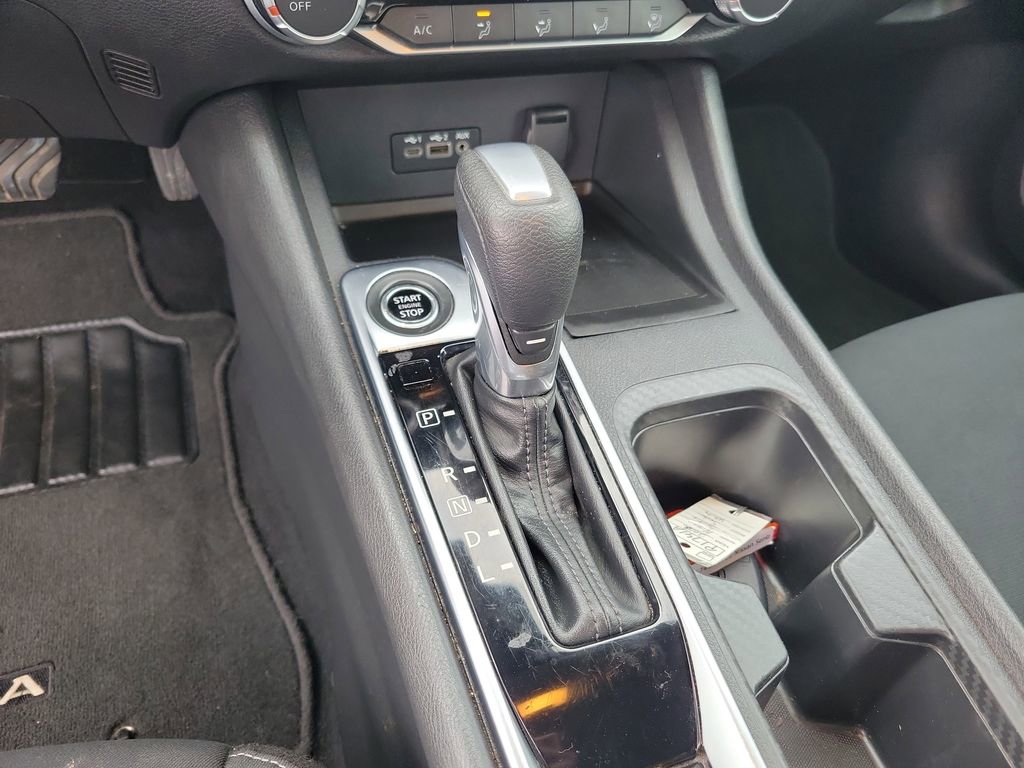 Used 2022 Nissan Sentra SV image 23