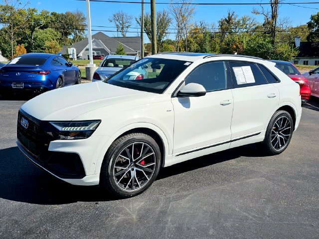 Used 2021 Audi Q8 Premium Plus w/ Premium Plus Package AWD/4WD image 4