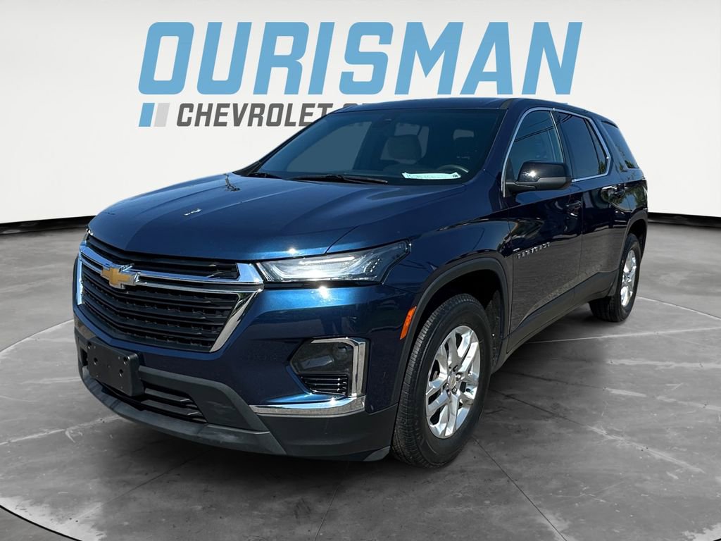 Used 2022 Chevrolet Traverse LS FWD image 2