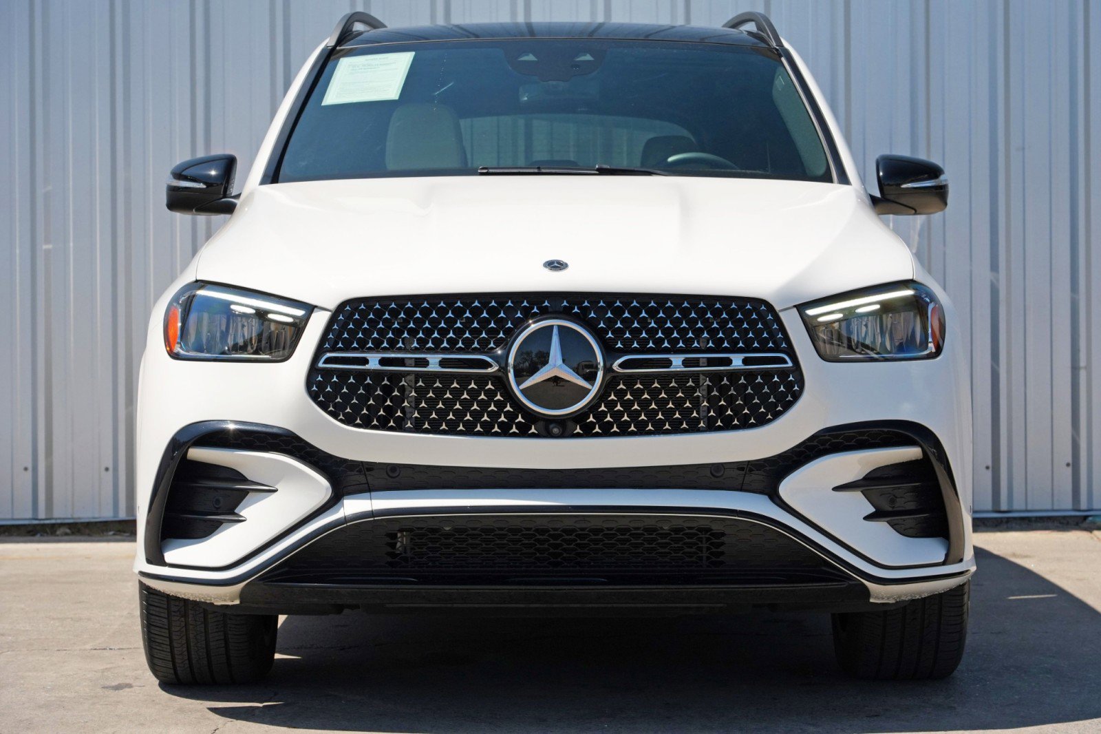 Used 2024 Mercedes-Benz GLE 450e 4MATIC image 7