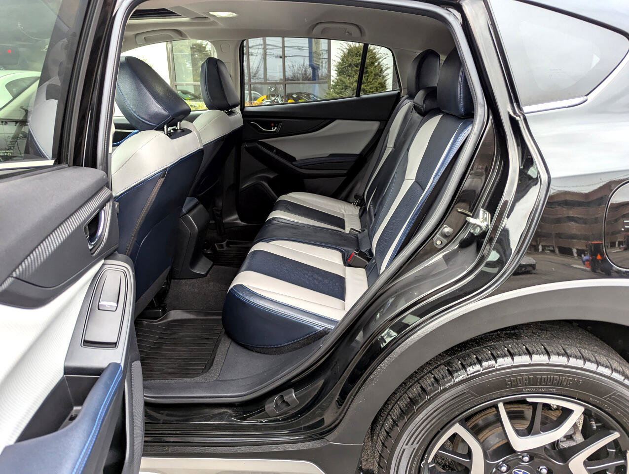 Used 2019 Subaru Crosstrek Hybrid w/ Moonroof Package w/Navigation image 44