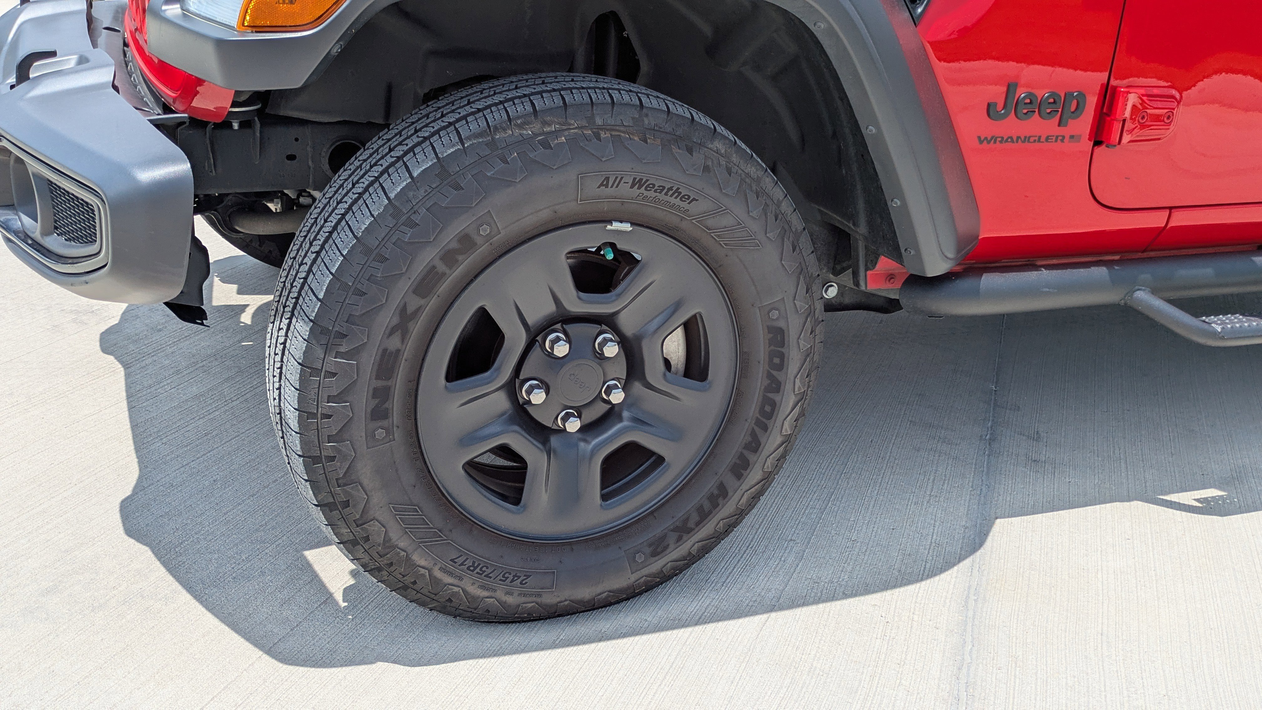 Used 2024 Jeep Wrangler Sport AWD/4WD image 8