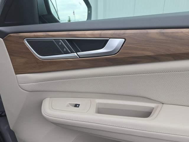 New 2026 Volkswagen Atlas SE FWD image 20