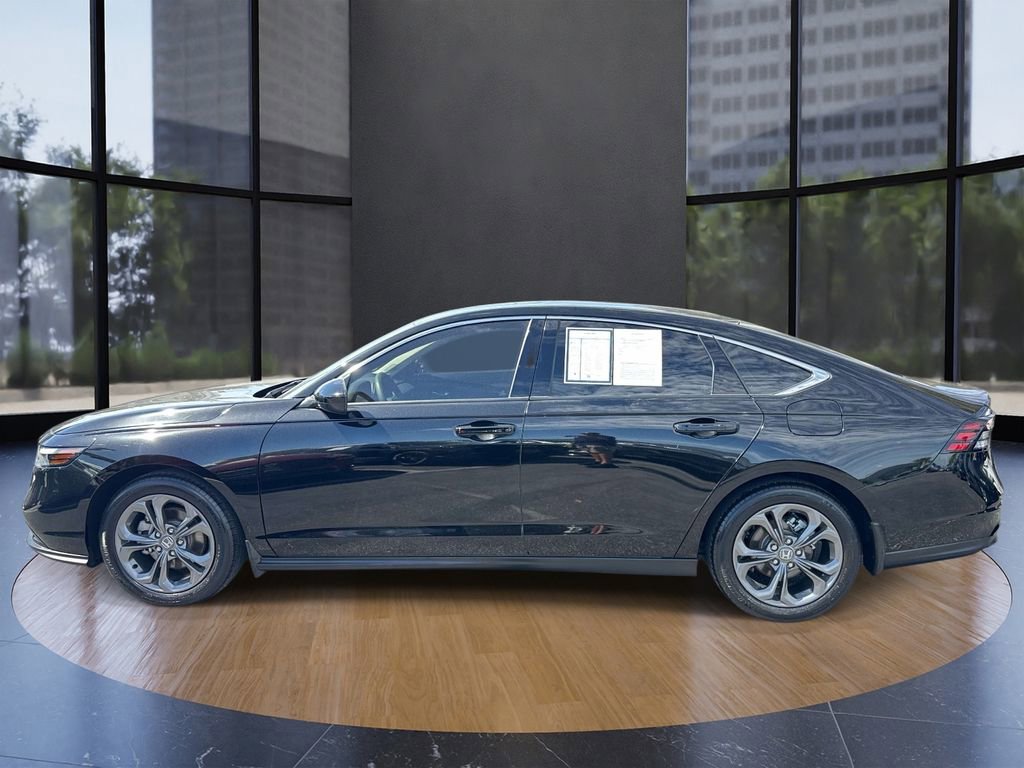 Used 2023 Honda Accord EX image 5