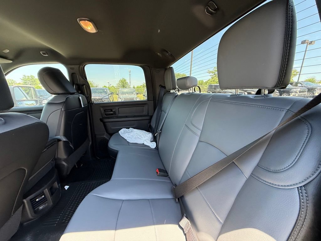 New 2026 RAM 3500 Tradesman AWD/4WD image 26