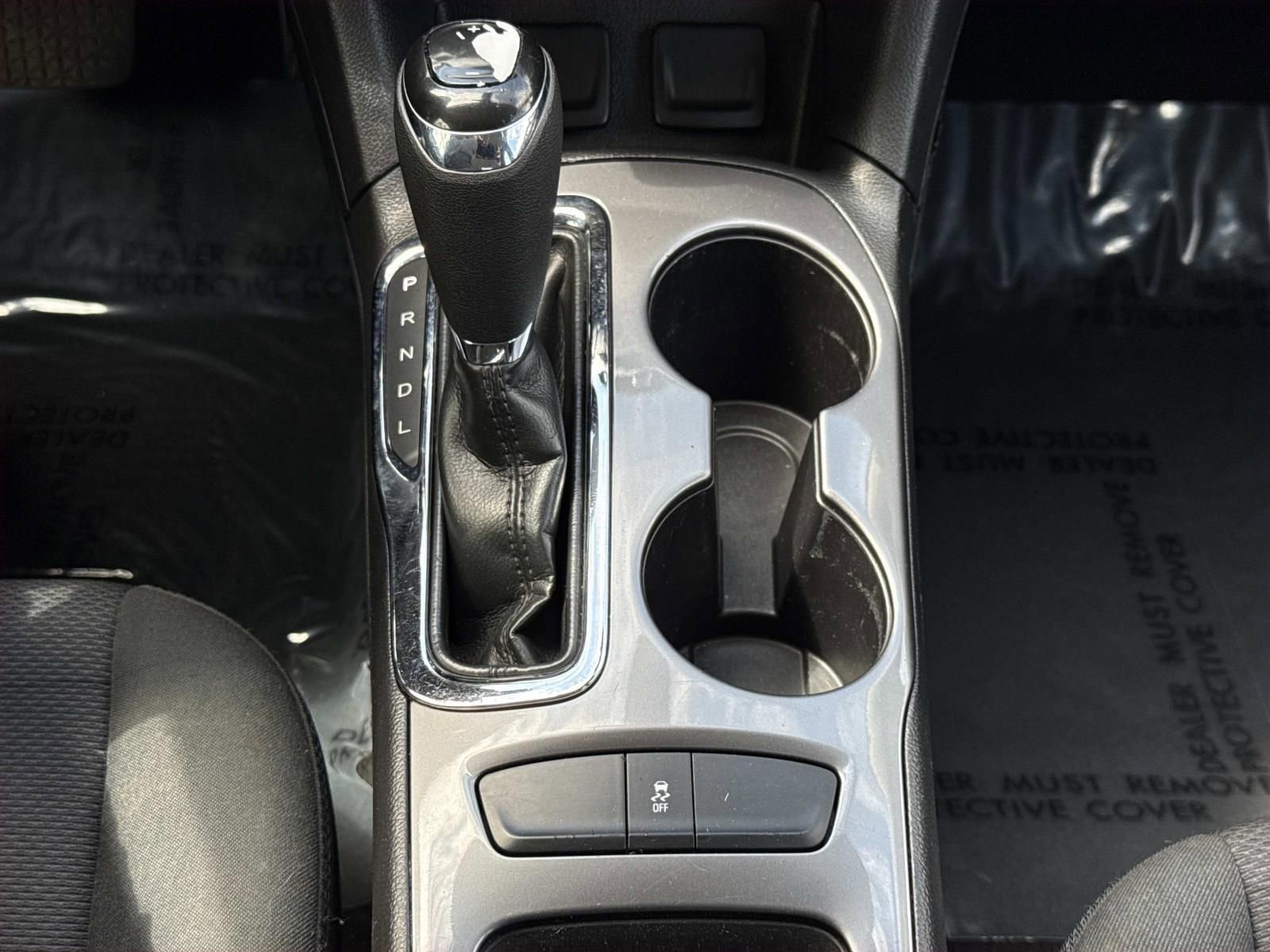 Used 2018 Chevrolet Cruze LT w/ Convenience Package image 13