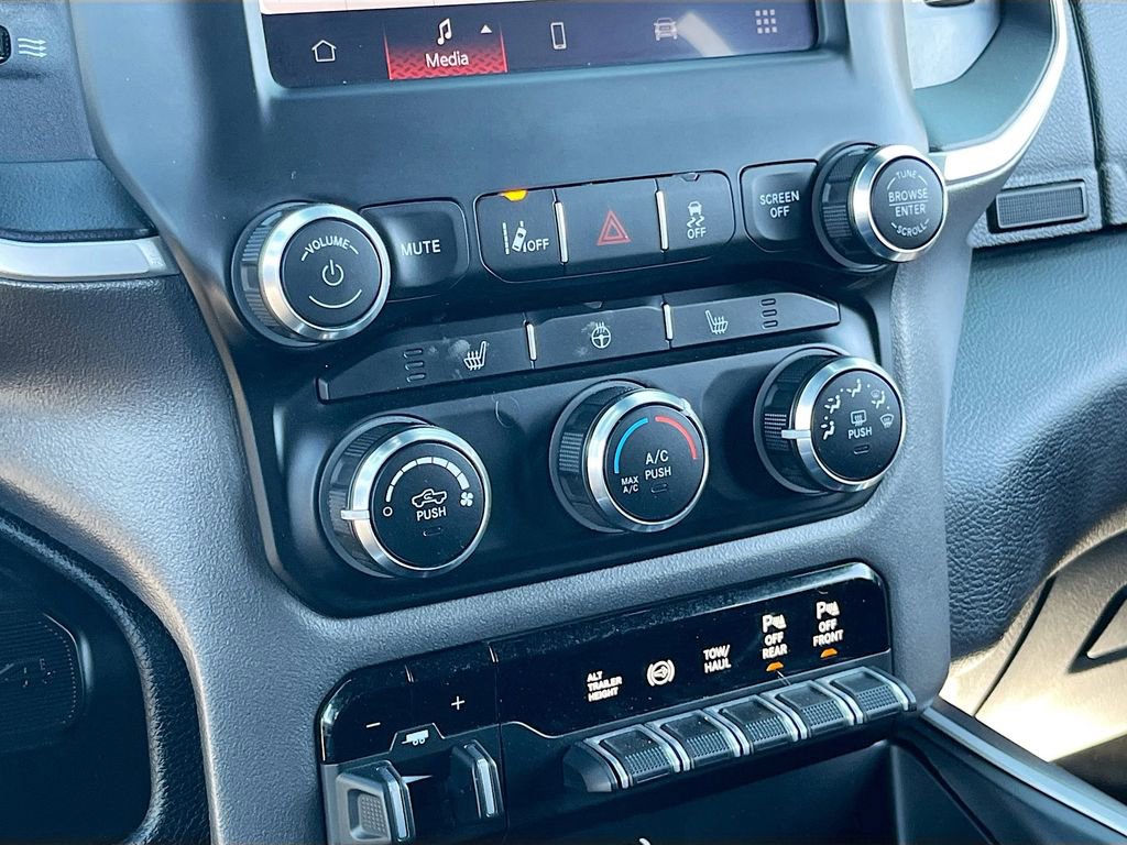 Certified 2022 RAM 3500 Big Horn w/ Safety Group B image 15